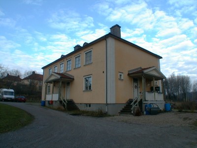 tumba hus 51.08.JPG